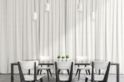 וילונות לפינת אוכל